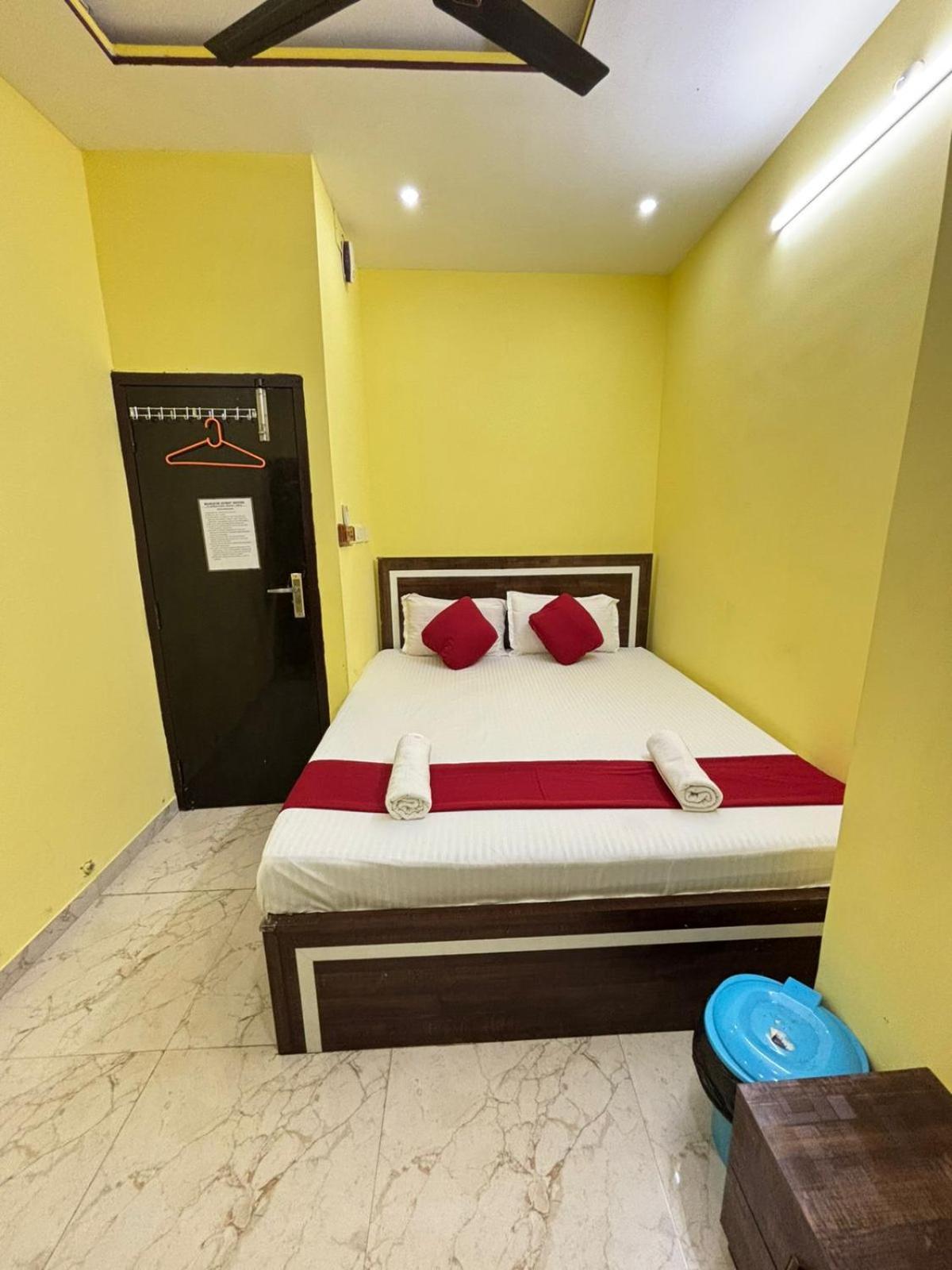 Hotel O Marquis Guest House Колката Екстер'єр фото