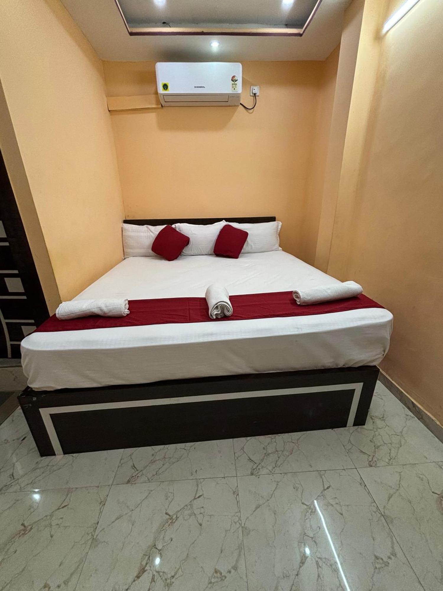 Hotel O Marquis Guest House Колката Екстер'єр фото