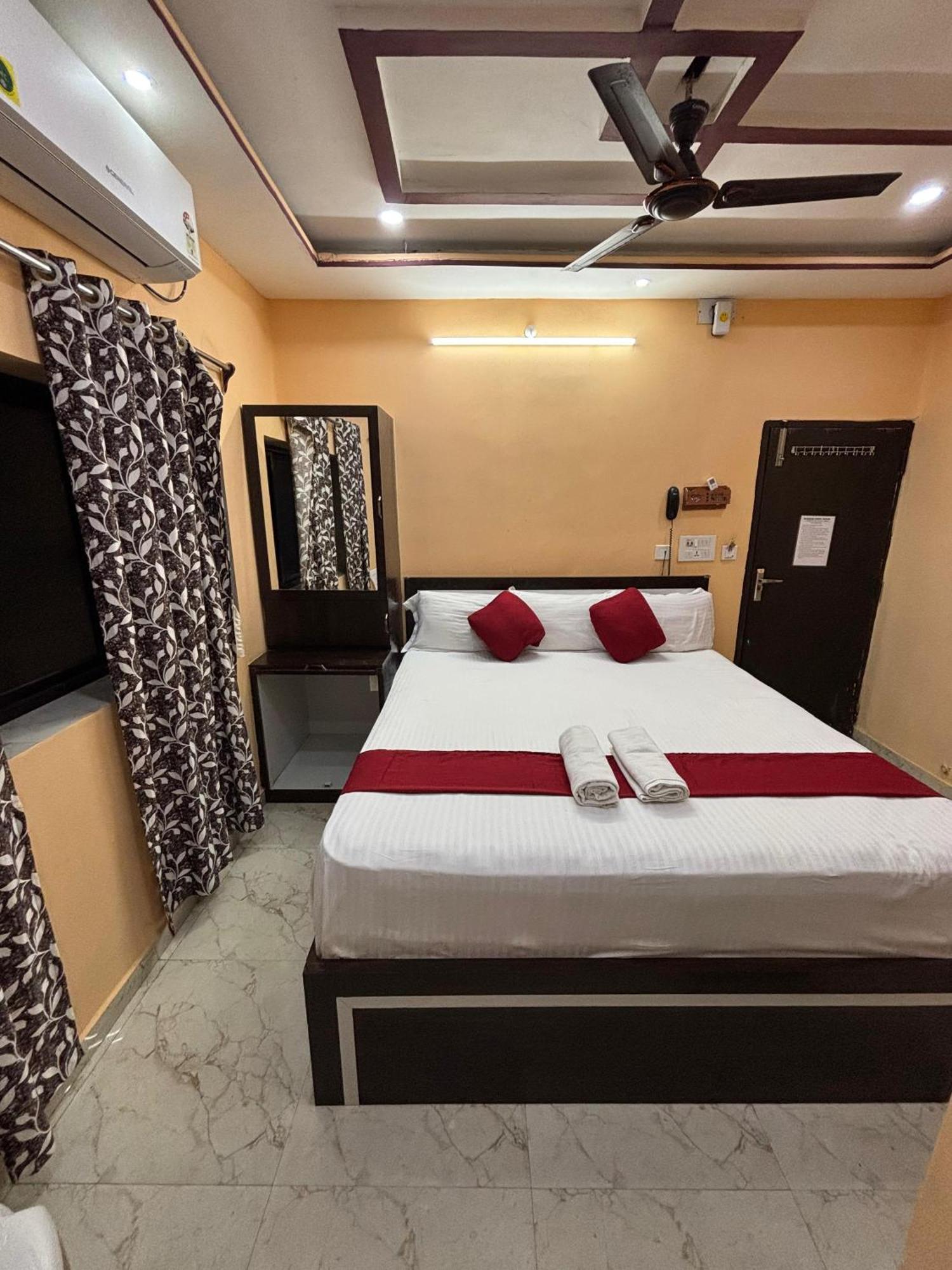 Hotel O Marquis Guest House Колката Екстер'єр фото